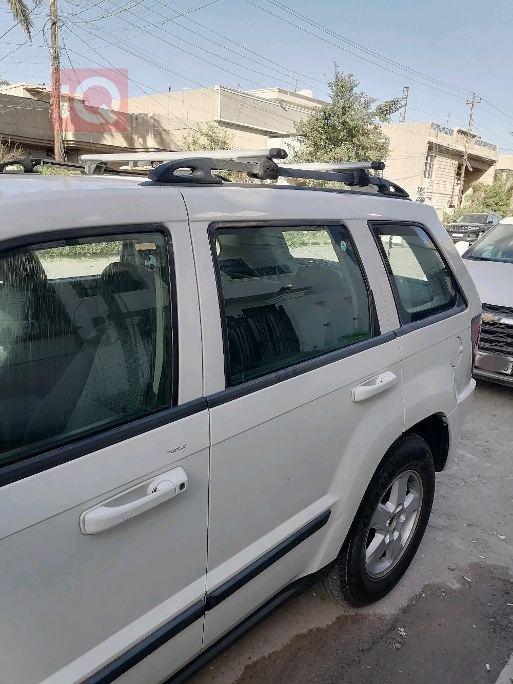 جيب جراند شيروكي